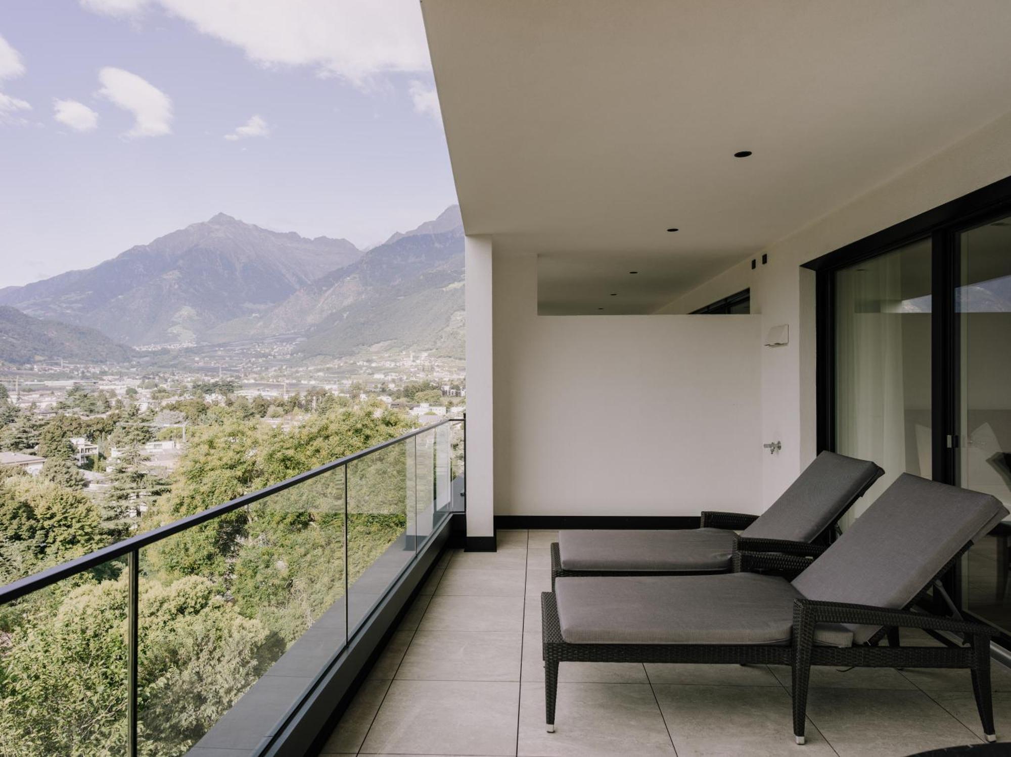 The Hills Merano Pokoj fotografie